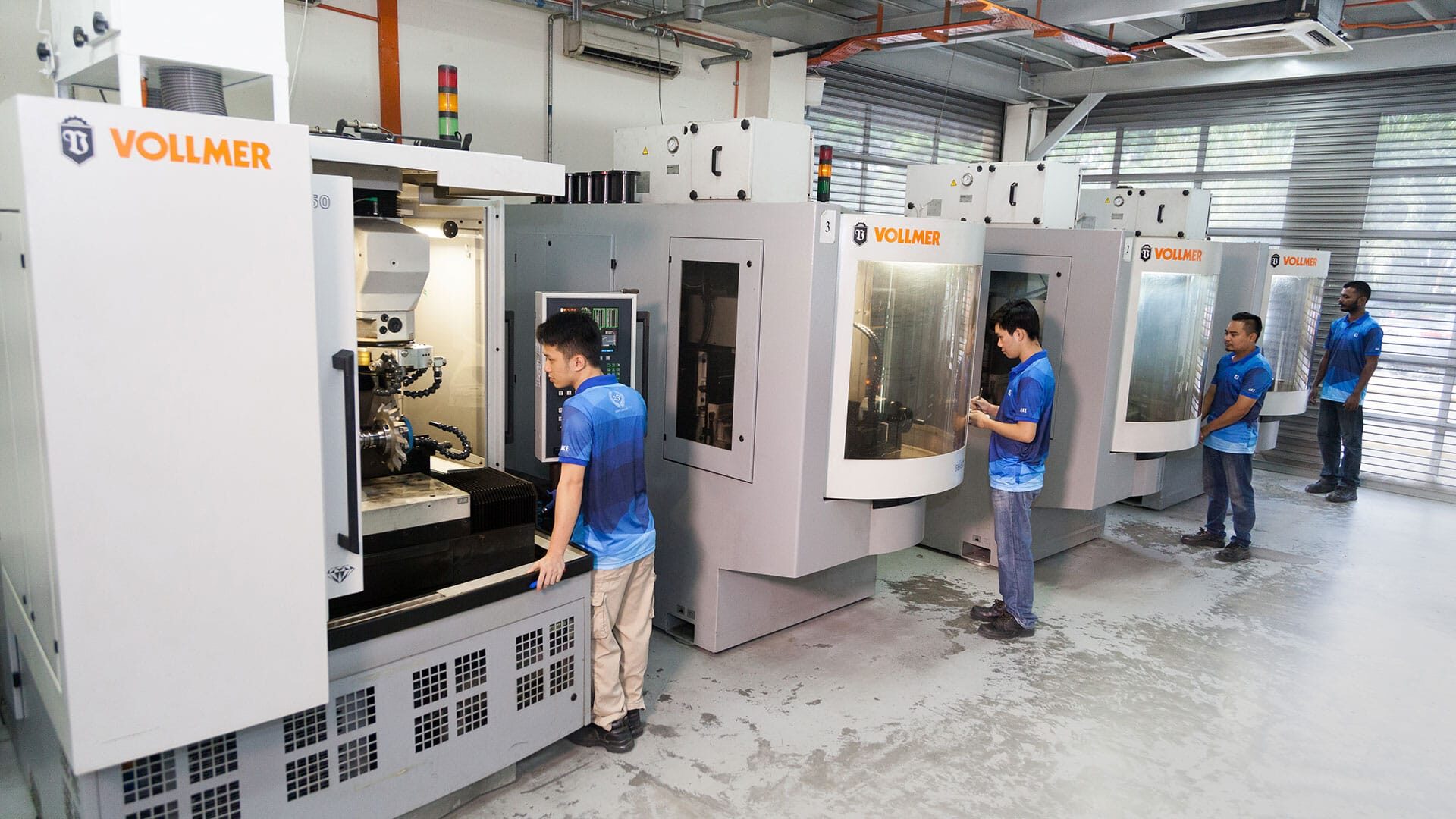 Resharpening and retipping of cutting tools